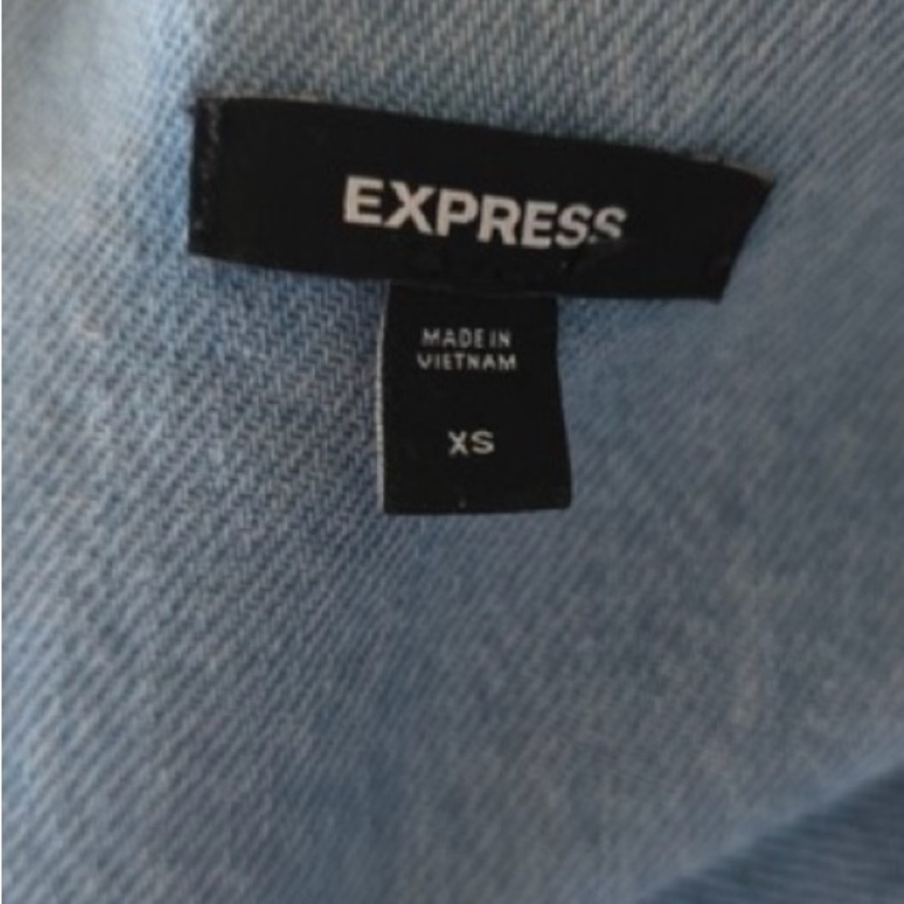 Express Blue Jean Jacket Relaxed Fit - Picture 3 of 3